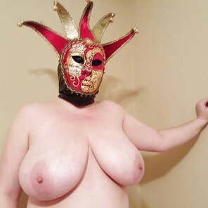 amateur photo My Mardi masks and tits